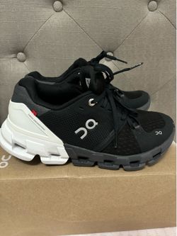 On cloud tenis