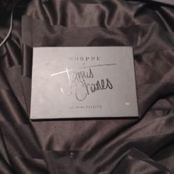 James Charles Mini Morphe Palette