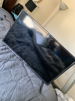 Like NEW 24” SANSUI HD TV