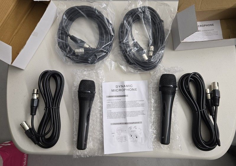 Lot of 2 NEW Ion Dinamic Microphone with XLR Cable Plus 2 XLR Cable 20' Feet