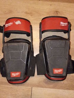 Milwaukee Knee Pads (used once)