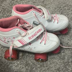 Girls Size 5 Skates 