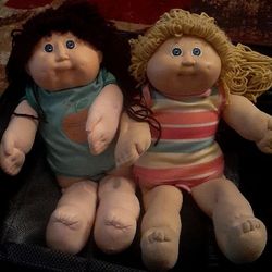 Authentic Cabbage Patch dolls 