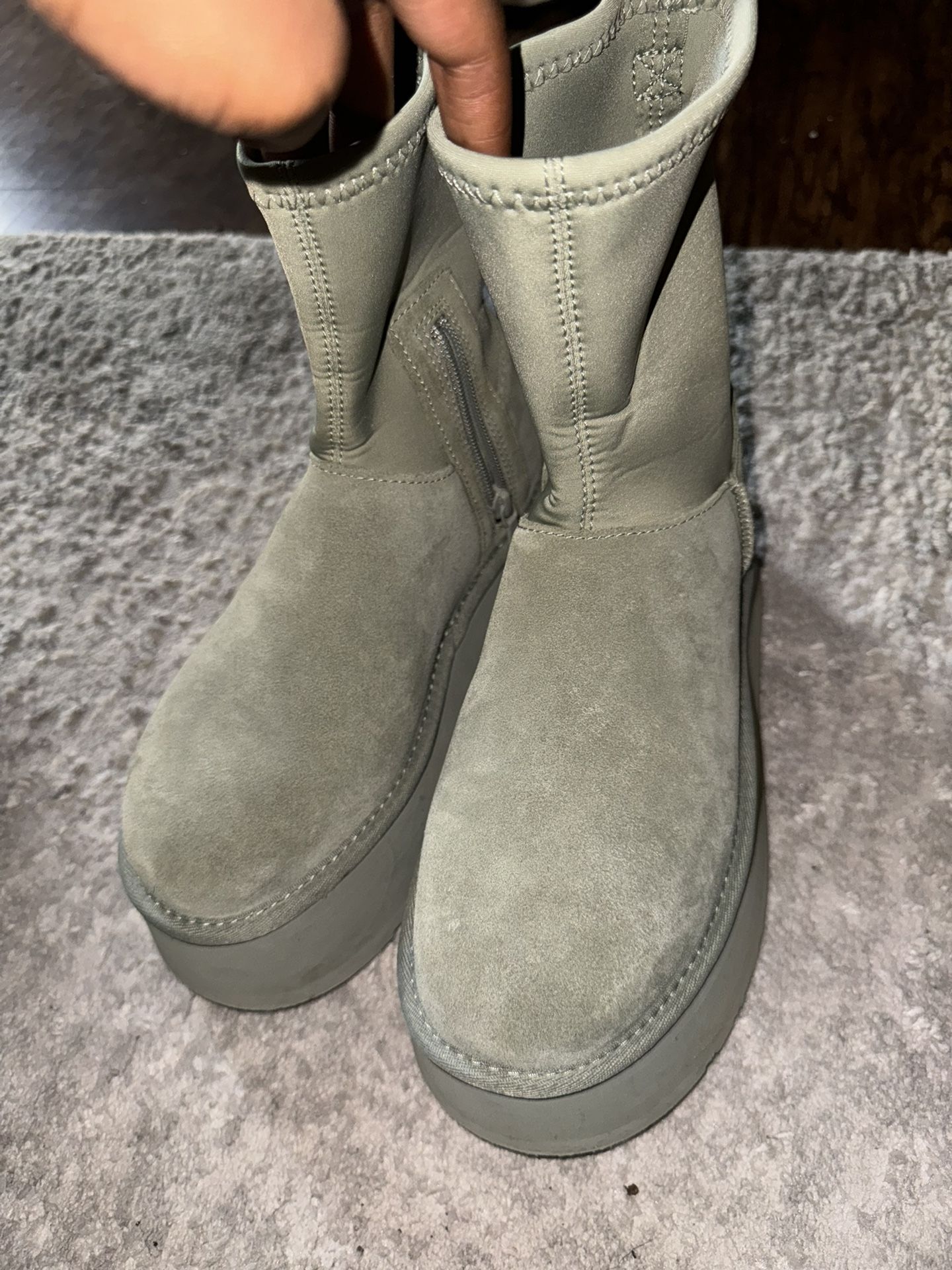 Uggs Size 6