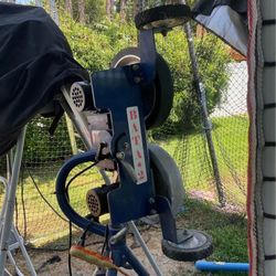 Bata-2 Pitching Machine