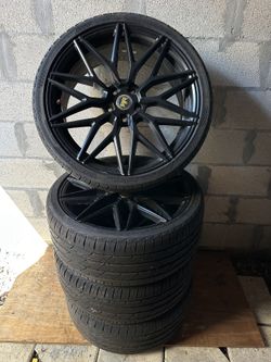4 Wheels Both Pattern 5x114 235/35zr20