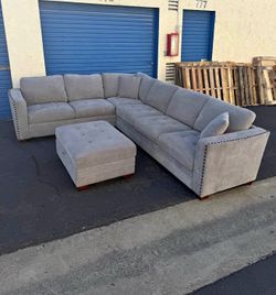 Fabric Sectional with Storage Ottoman – Like New