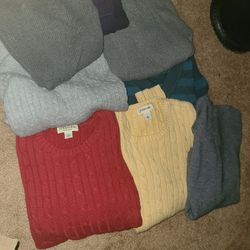 8 Size Med Sweaters, Price For All $12