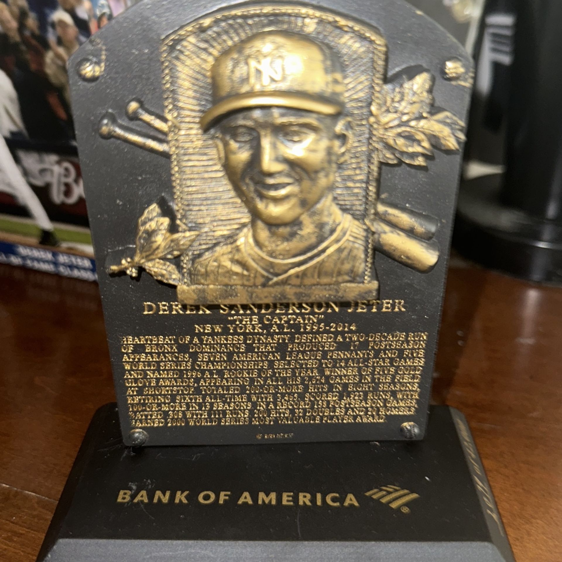 Derek Jeter Hall of Fame Replica Plaque