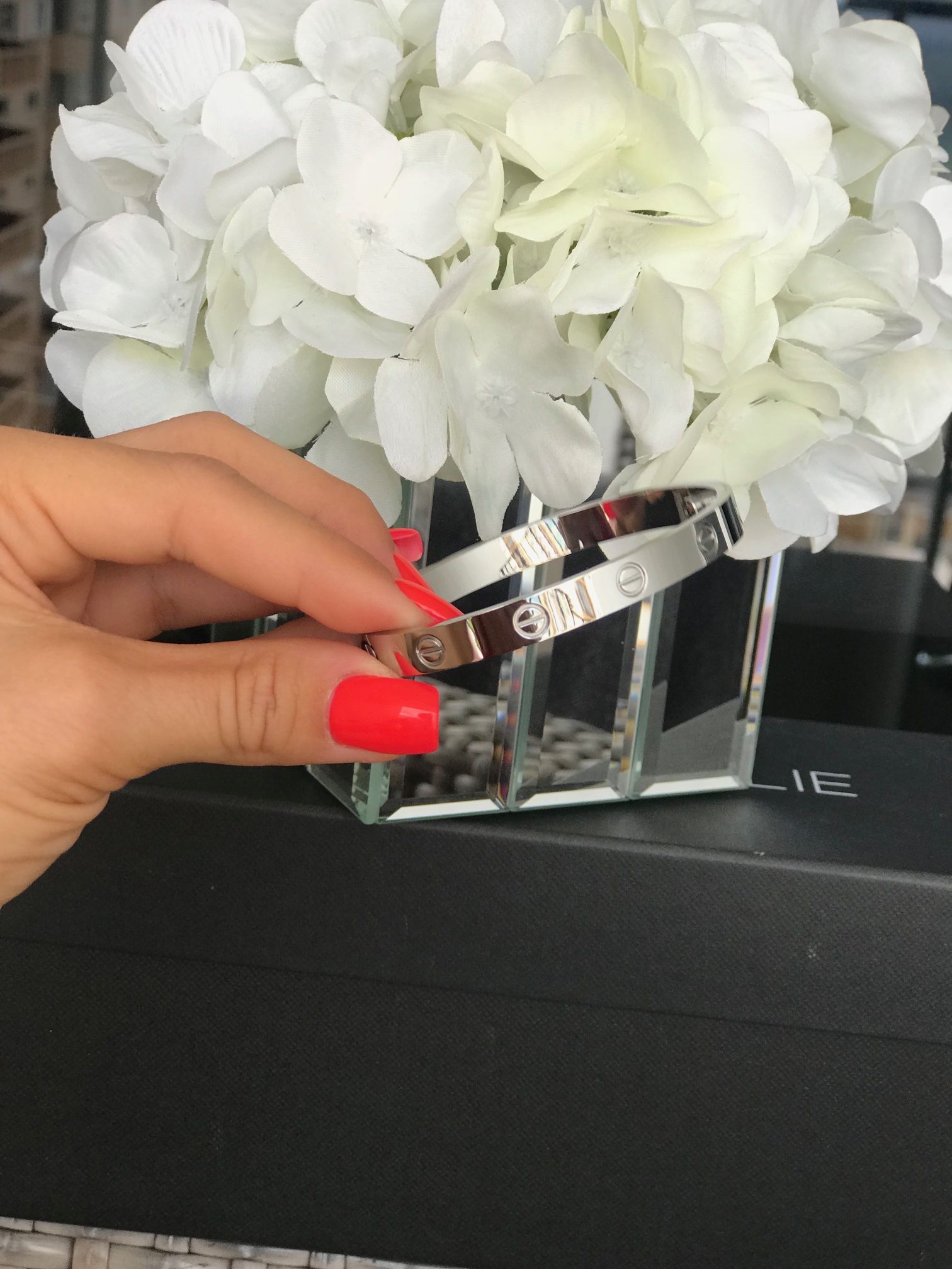 Cartier love bracelet without diamonds in white gold