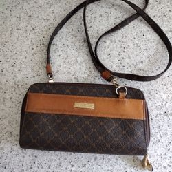Rioni Moda Italia Brown Dual Zip Wallet Organizer Crossbody Purse