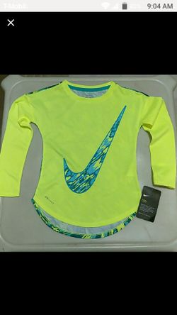 Youth Girl's Size: 5, Or Small Dri_Fit Nike Active Shirt