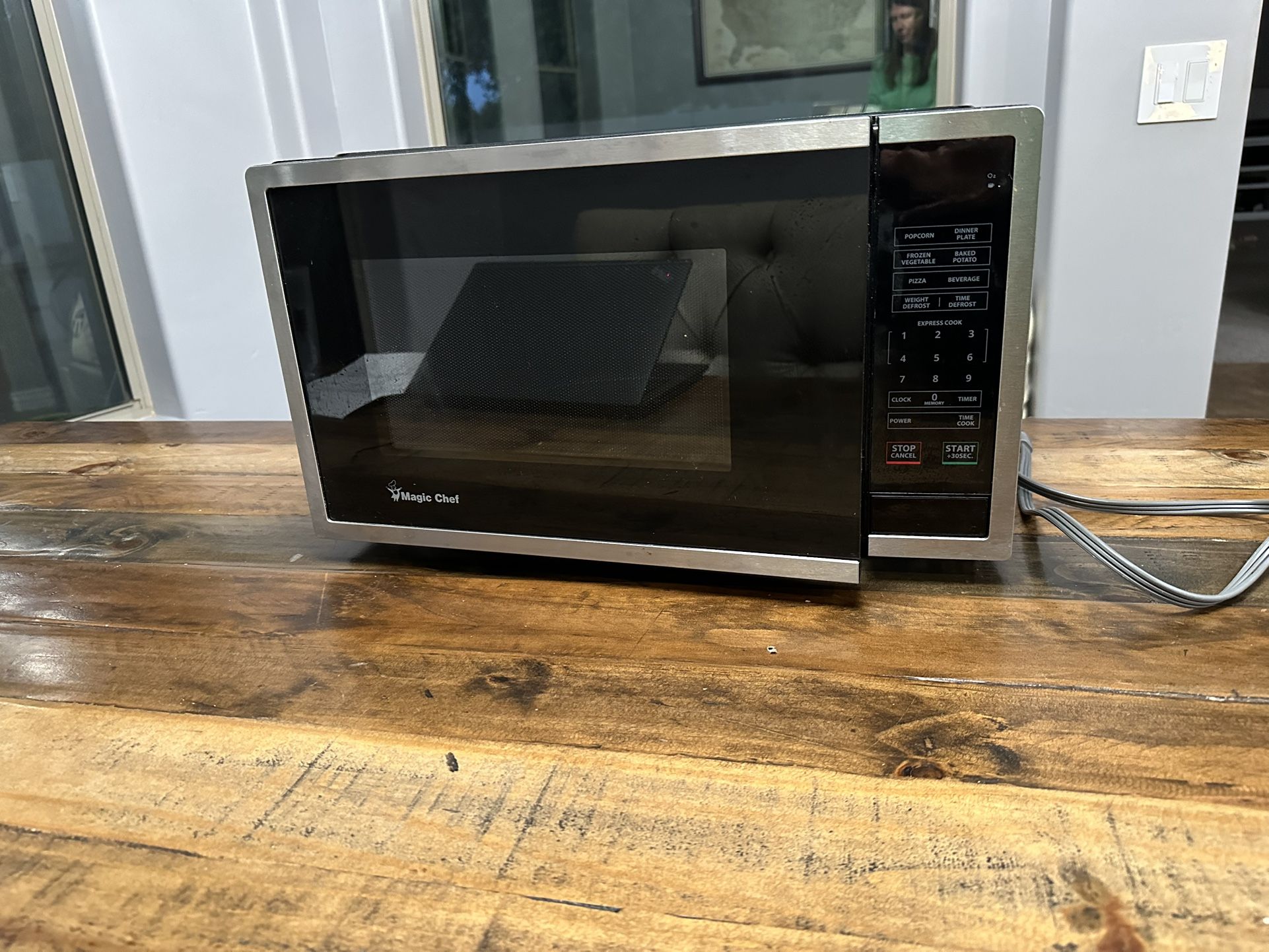 Magic chef microwaves