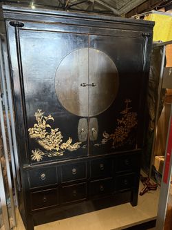 Chinese Cabinet