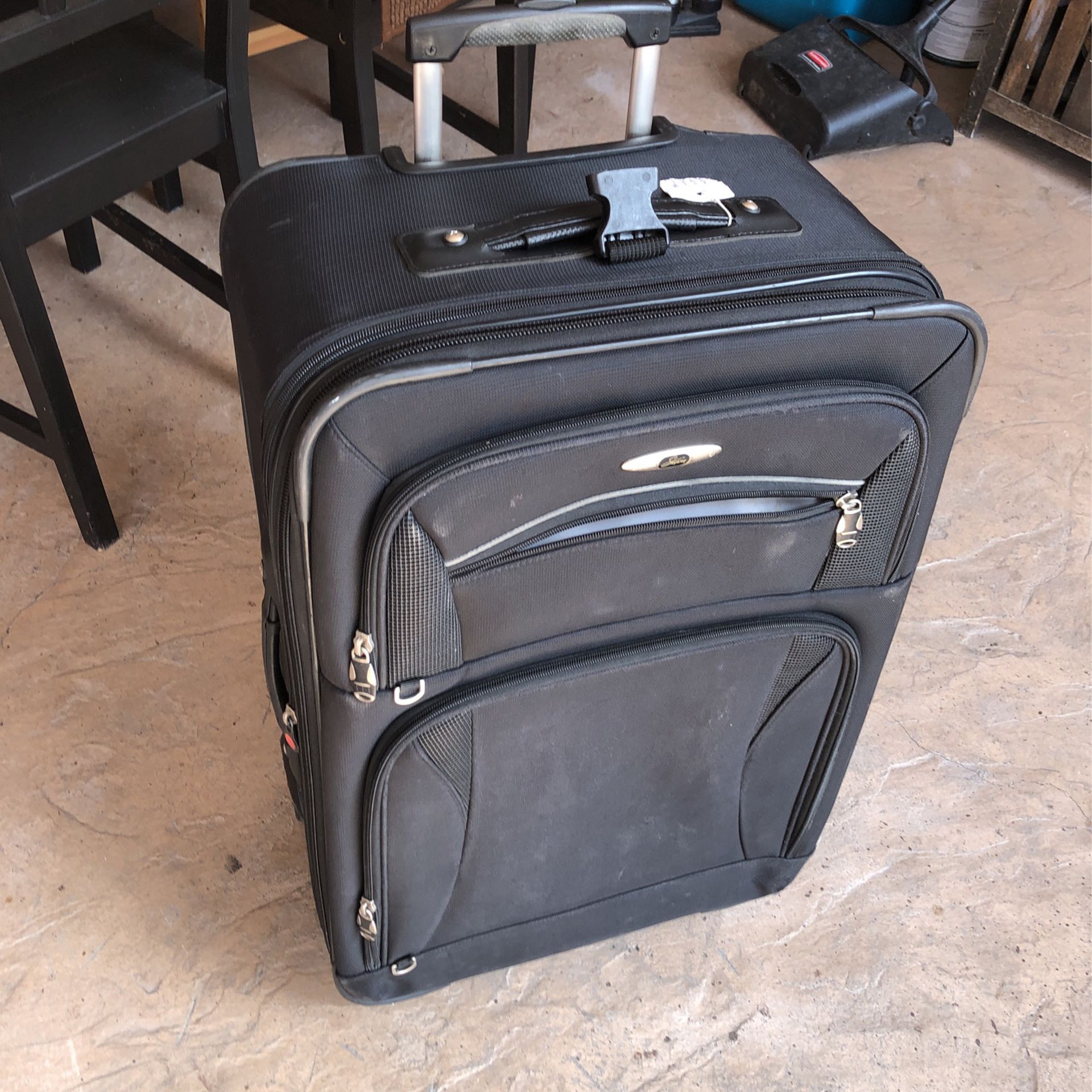 LOUIS Vuitton Monogram Suitcase Carry On for Sale in Newport Beach, CA -  OfferUp