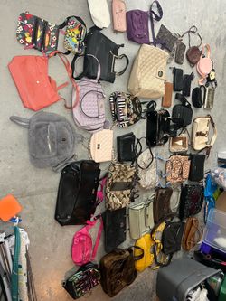 Lot of purses and wallets