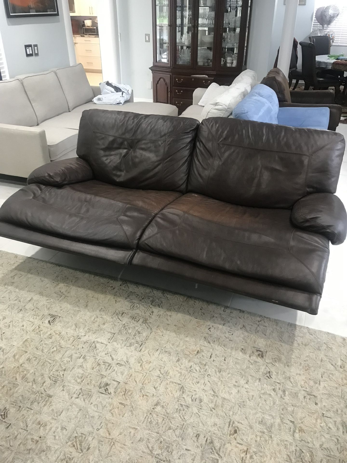 Beautiful Brown Oversized Genuine Leather Reclining Sofa Couch For Sale! Free Delivery 🚚 