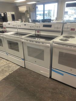 Stove Ranges – Electric/Gas, Glass Surface, Scratch/Dent Sale