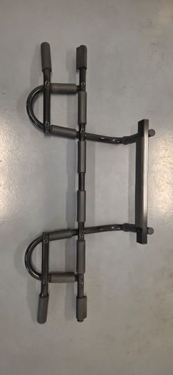 Pull Up Bar