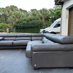 🛋️ Couch/Sofa Sectional - Gray - Italian Leather - Delivery Available 🚛