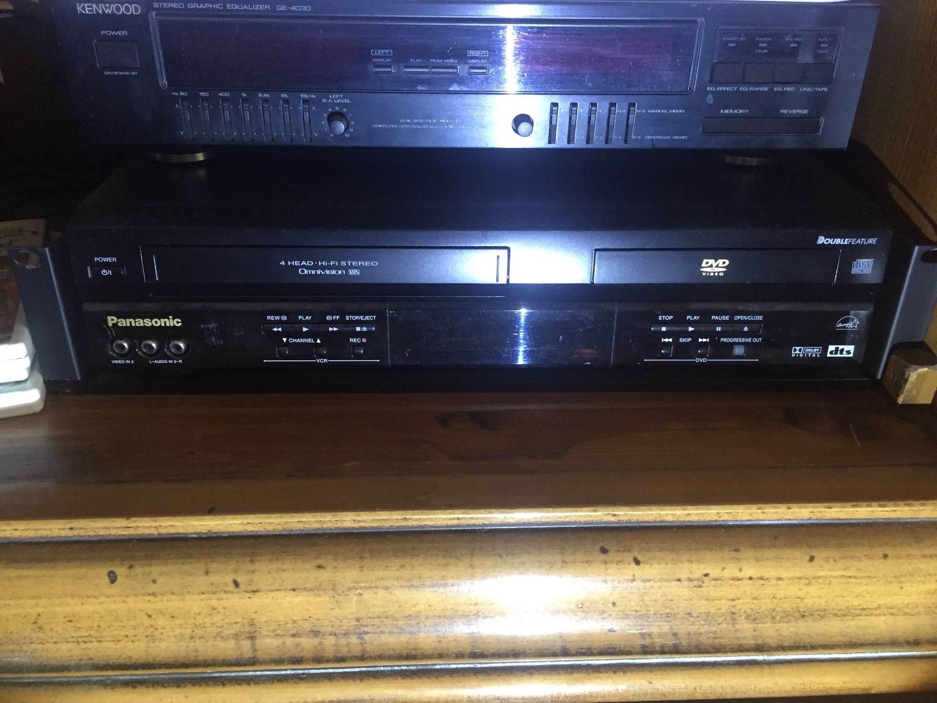 Rack mount VHS DVD Panasonic in perfect condition. Less than 10 hours usage for a conference.