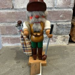10” Holzkunst Christian Ulbricht Golf Christmas Nutcracker - Made In West Germany 