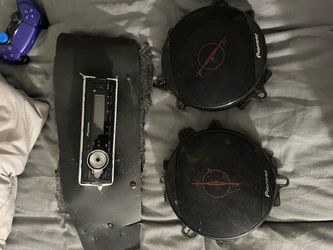 Pioneer speaker and sub woofer