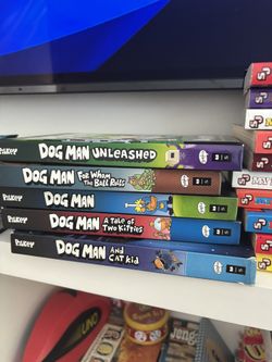 Dog Man Books   Great Condition