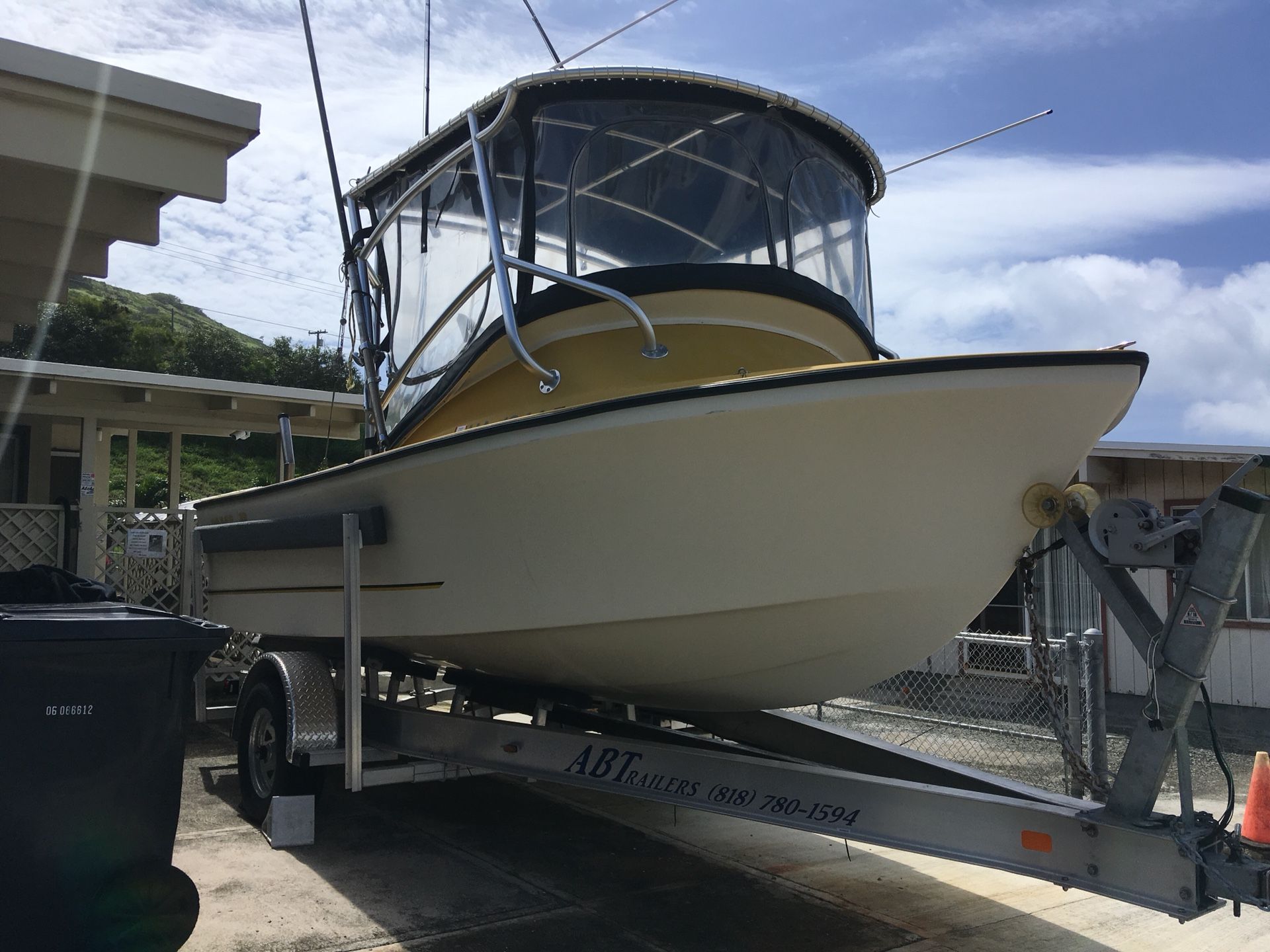 18’ Force Fishing Boat