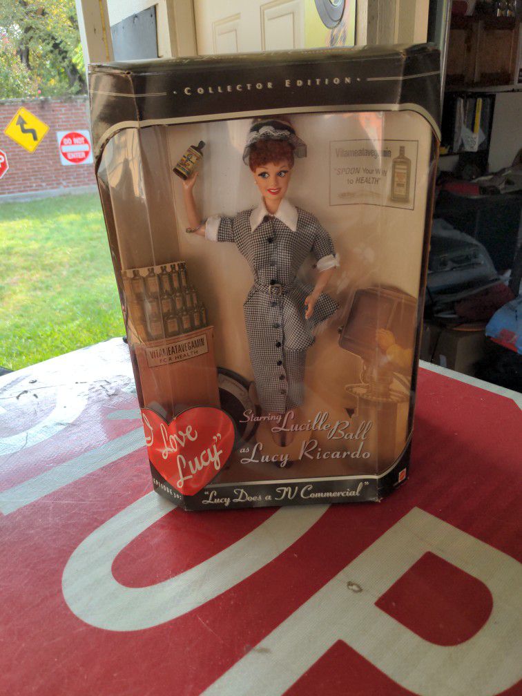 "I love Lucy" Mattel collectors Doll