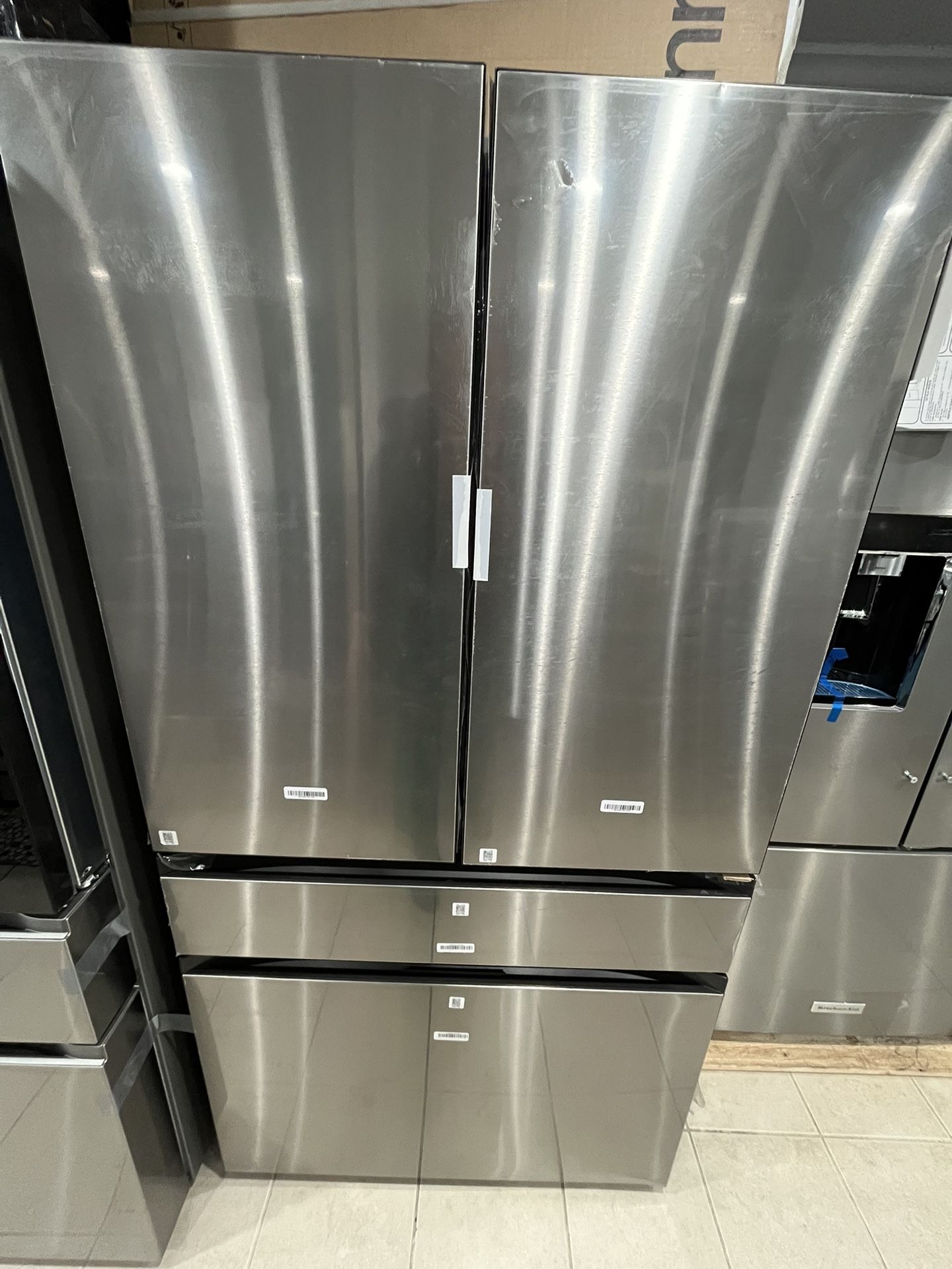 Samsung Bespoke Refrigerator 4 Door In Stainless Steel With Beverage Center