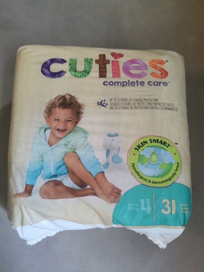 Cuties Diapers Size 4 