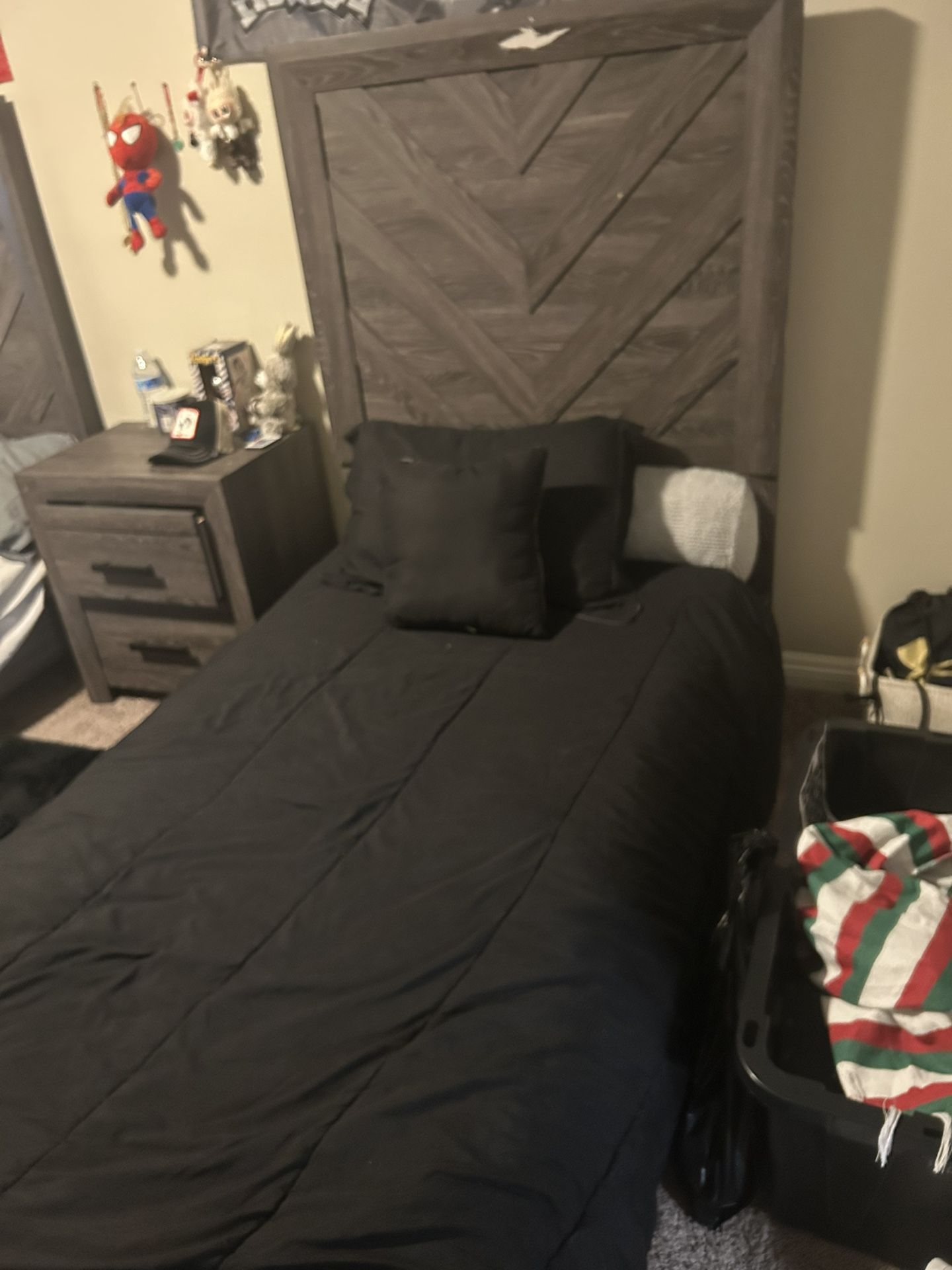 Twin Bed