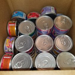 Friskies, Variety, 51x5.5oz, Wet Cat Food, BB: 2/2025-2/2026
