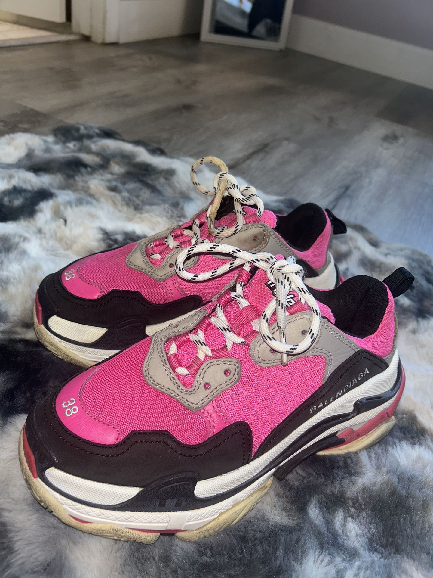 Balenciaga Women's Pink and Blue Trainers