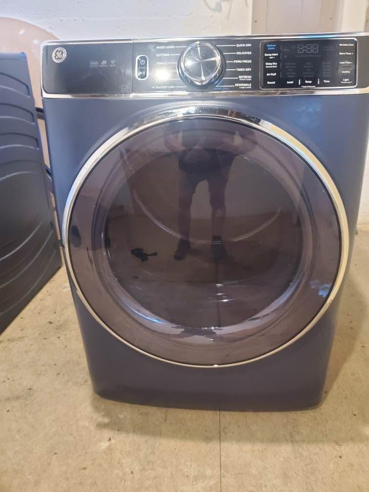 GE Smart Front Load Washer & Dryer