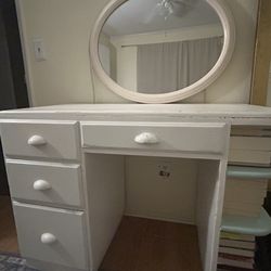 Full Wood, Vintage Vanity Dresser Comes With Mirrors Has Four Drawers In Shelving Space Need Gone Asap Prices Negotiable
