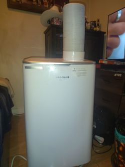 Portable Frigidaire air conditioner