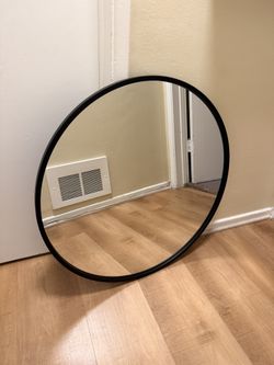 Round Mirror - 30x30