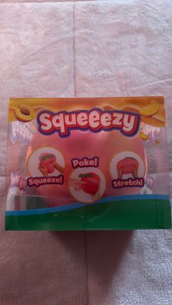 Squeeezy Peach Sensory Squeeze Toy