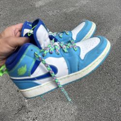 Nike Air Jordan 1 Mid SE “Sprite Blue” Size 6 US | Used | No Box | Authentic 
