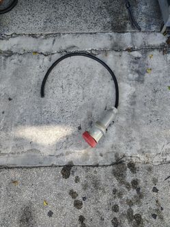 MC2417-115 100 AMP 5-Pin Female Plug