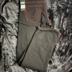 True religions men’s jeans size 36x34 BRAND NEW