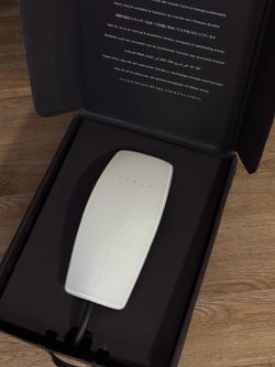 Tesla Wall Connector Gen 3 EV Charger – White – Original Box & Accessories