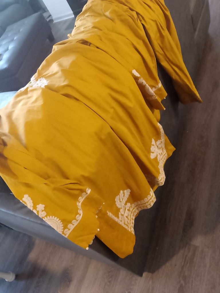 Woman Dress Pakistani Shalwar Khmees