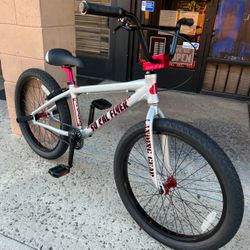 SE Bikes So Cal Flyer 24" Iced Out Silver