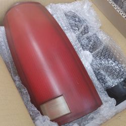 Chevrolet/GMC C/K Truck 1(contact info removed)Tailights/Sidemarkers