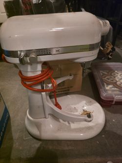 Kitchen aid mixer