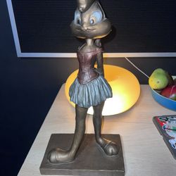 1998 Warner Bros Looney Tunes Lola Bunny In Corset And Skirt Sculpture