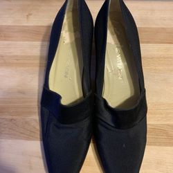 Women’s Black Heels 